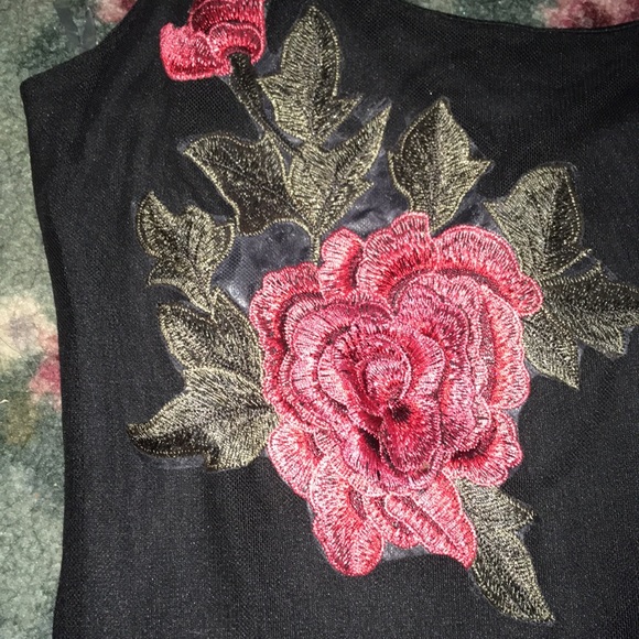Black Rose Appliqué mini dress 🌹 *NEW WITH TAGS* - Picture 2 of 5